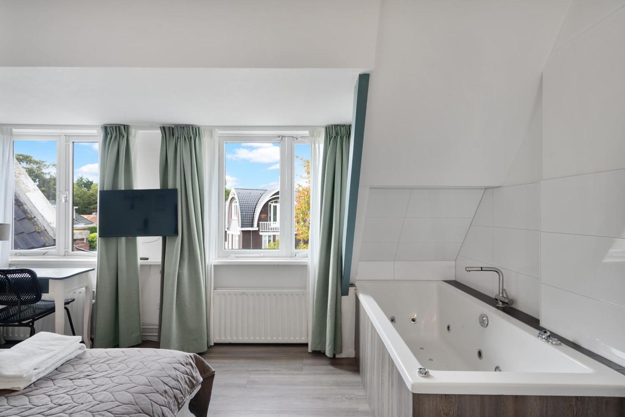 Dijkstra Hotels Bergen Exterior photo